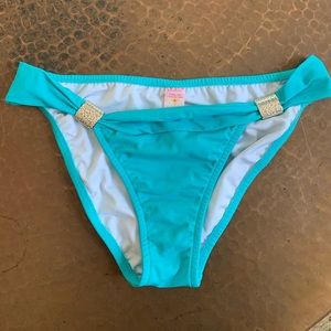 Venus size 8 Goddess bottom